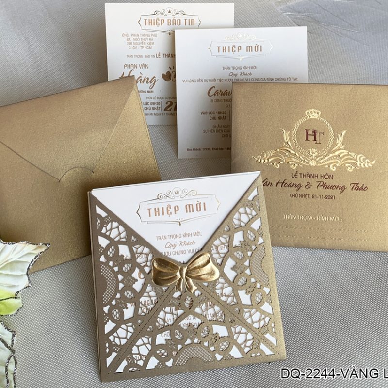 In thiệp cưới nhanh 62 Thiệp Cưới DQ-2244 Vàng Nhũ
